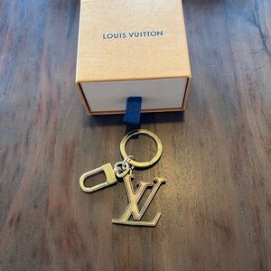Louis Vuitton Gold LV Logo Key Ring or purse charm preloved.